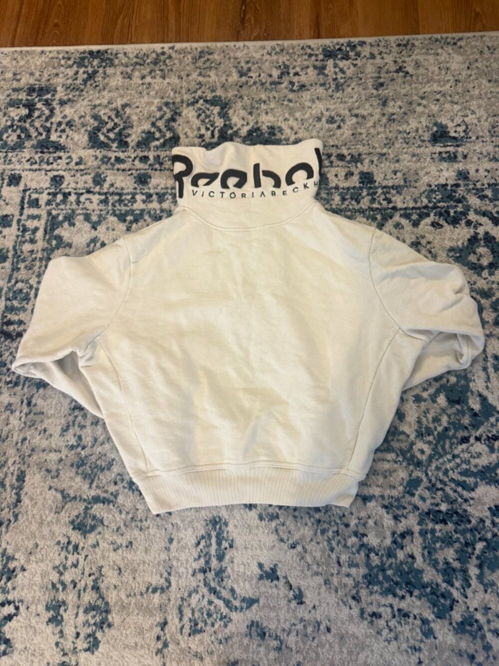 Victoria Beckham x Reebok Cream Cropped Cowl Sweatshirt Size M
